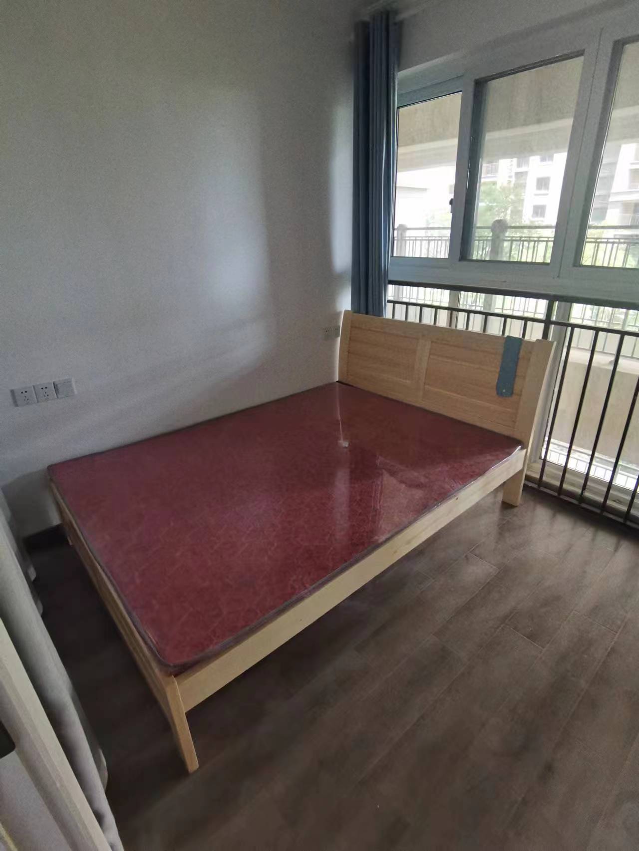 景瑞御府 3室2厅1卫 93m&sup2;