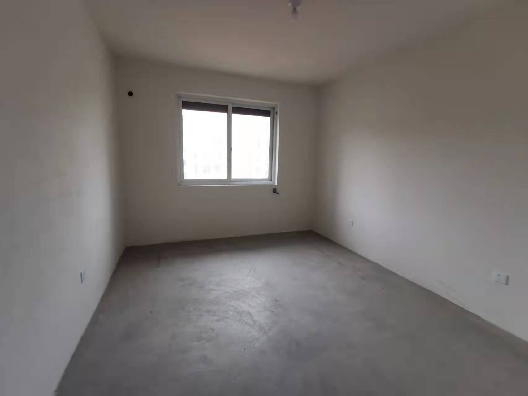 景明花苑 3室2厅1卫 126m&sup2;
