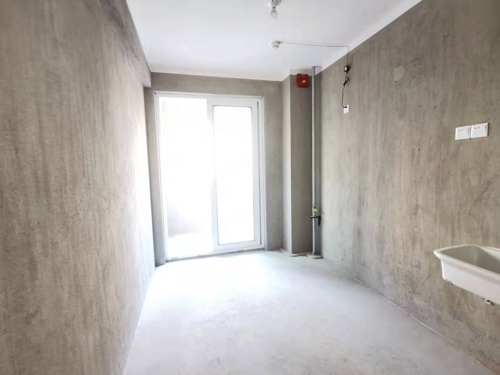 景明花苑 3室2厅1卫 126m&sup2;