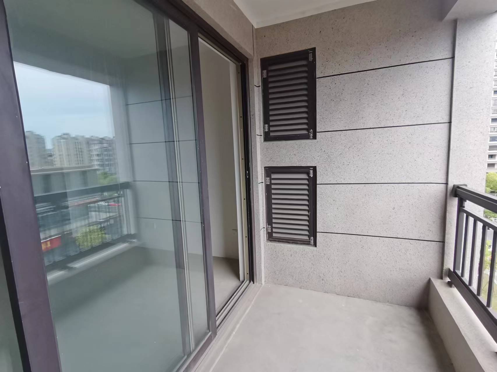 融创荣润&middot;玖樟台 2室1厅1卫 75m&sup2;