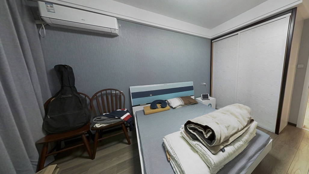 光明东村 3室1厅1卫 145m&sup2;