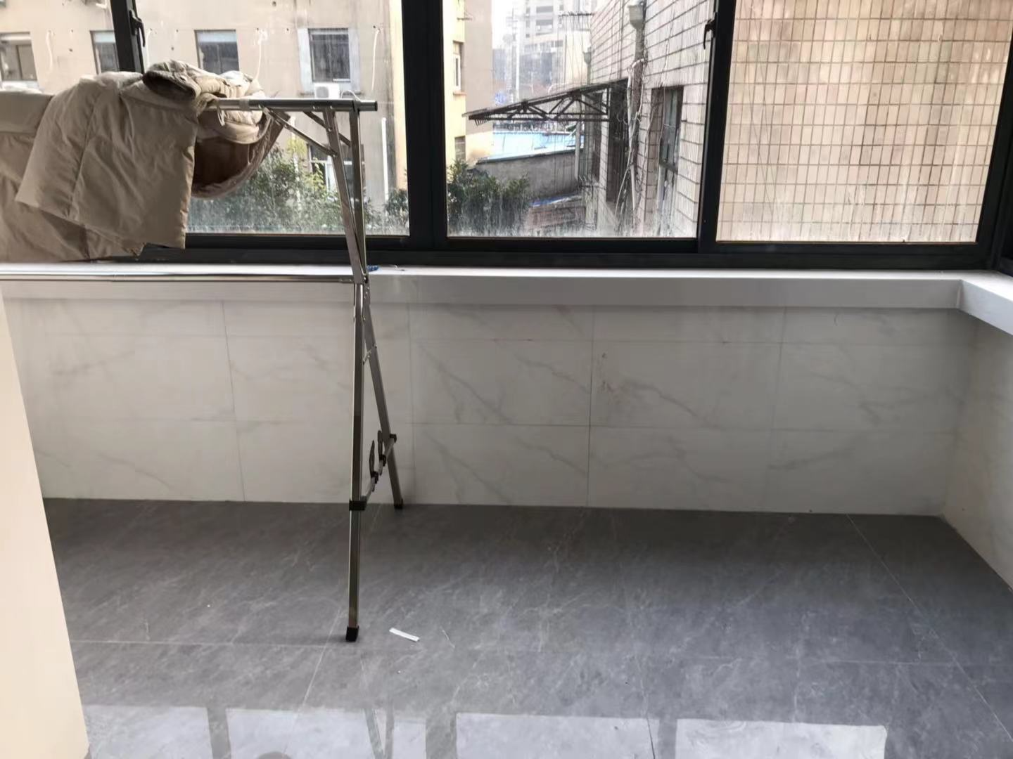 花园角 1室1厅1卫 49m&sup2;