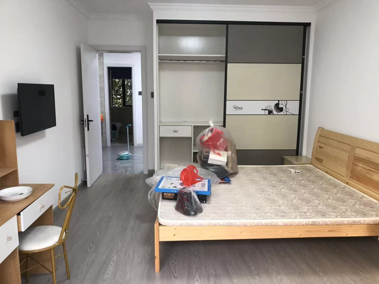 花园角 1室1厅1卫 49m&sup2;