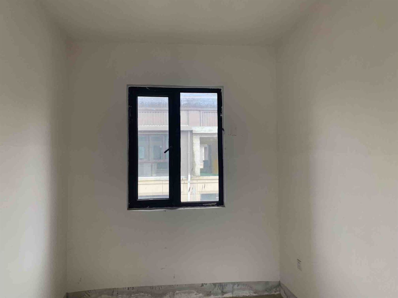 玖熙墅 4室2厅3卫 245m²