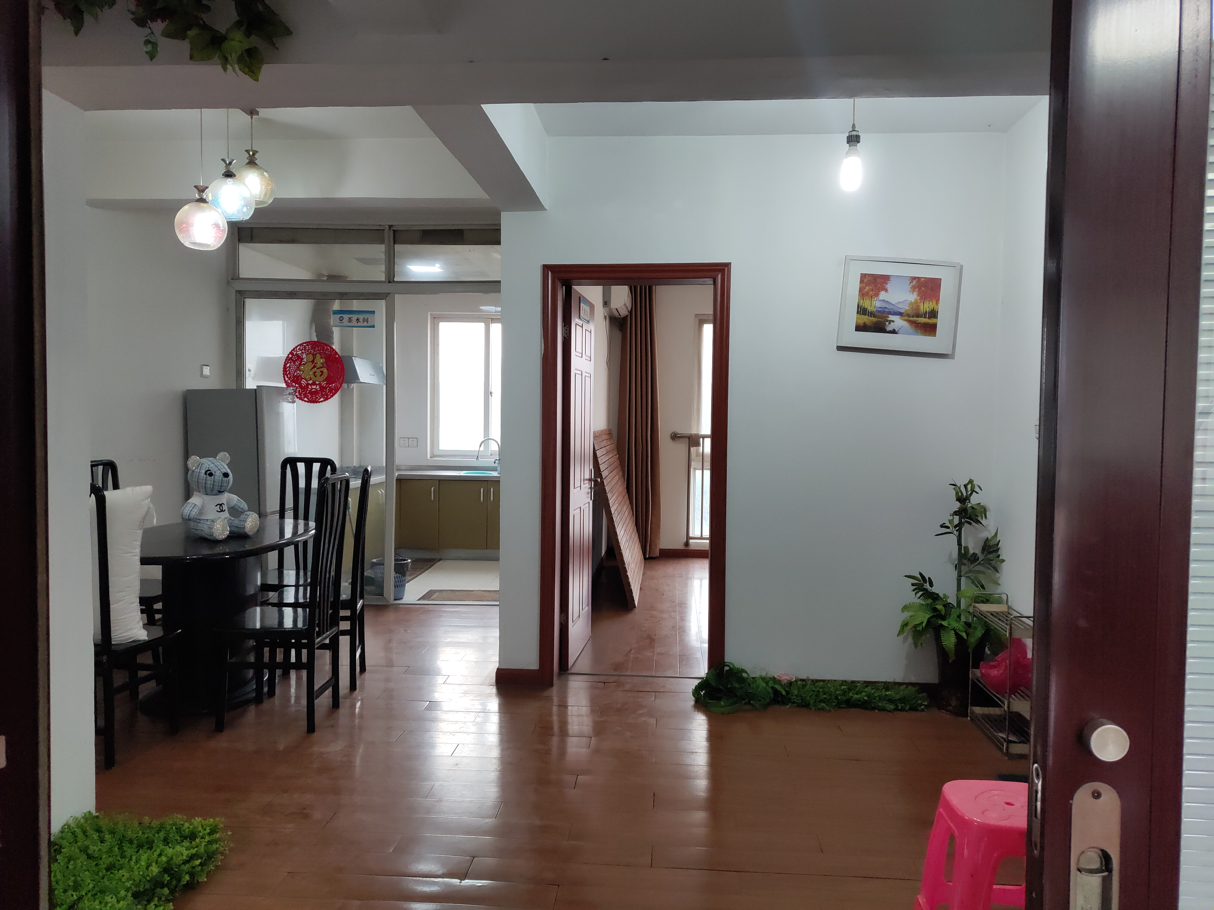 锦峰大厦 3室2厅1卫 108.9m²