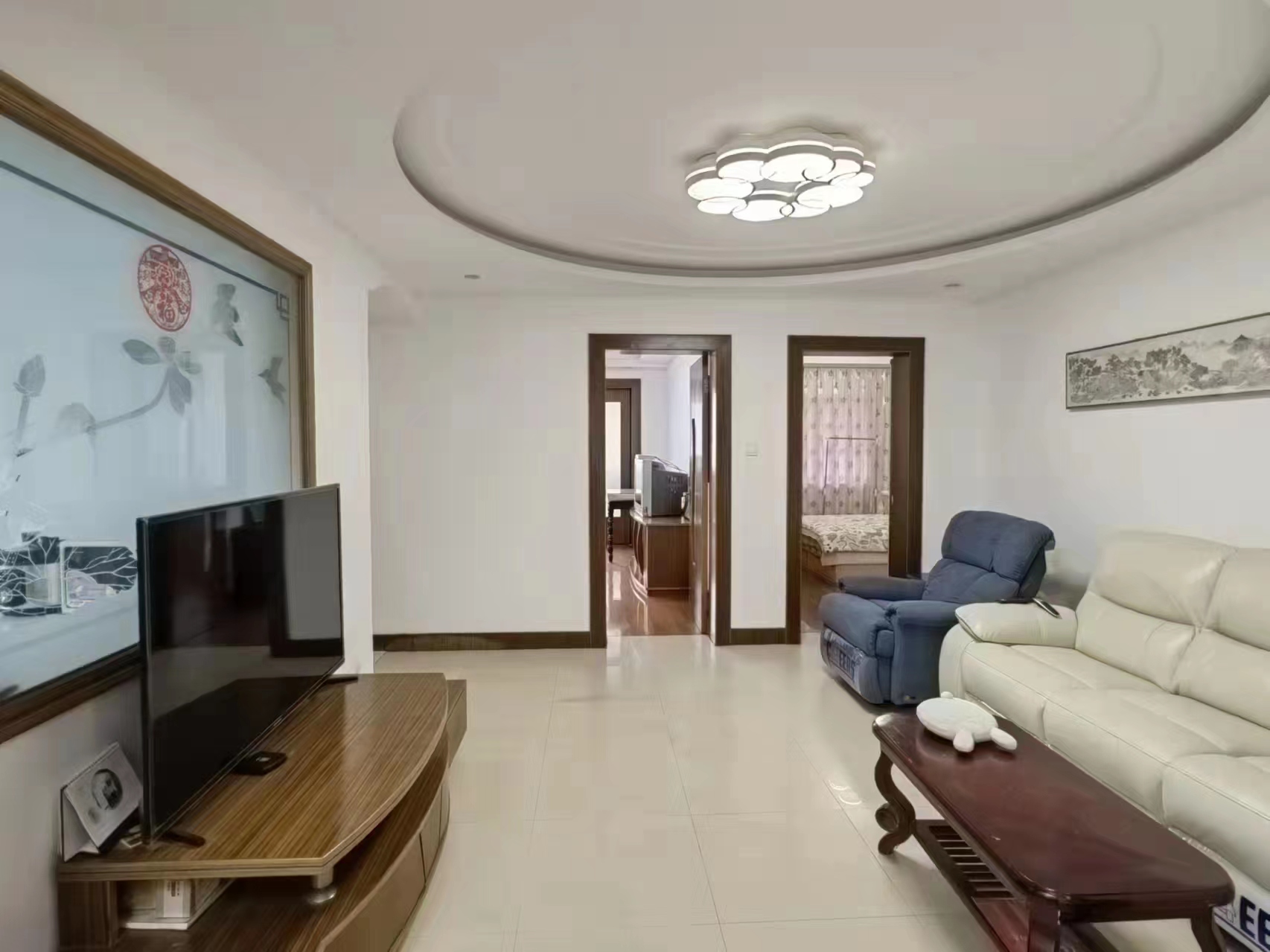 城东小区 4室2厅1卫 137.00m&sup2;