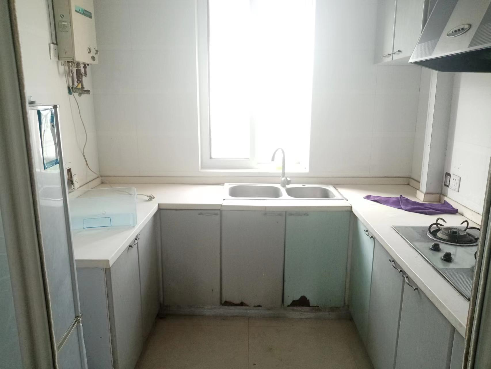 外滩北苑 3室2厅1卫 120.00m&sup2;