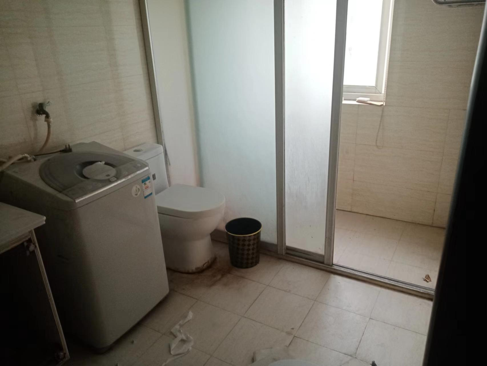 外滩北苑 3室2厅1卫 120.00m&sup2;