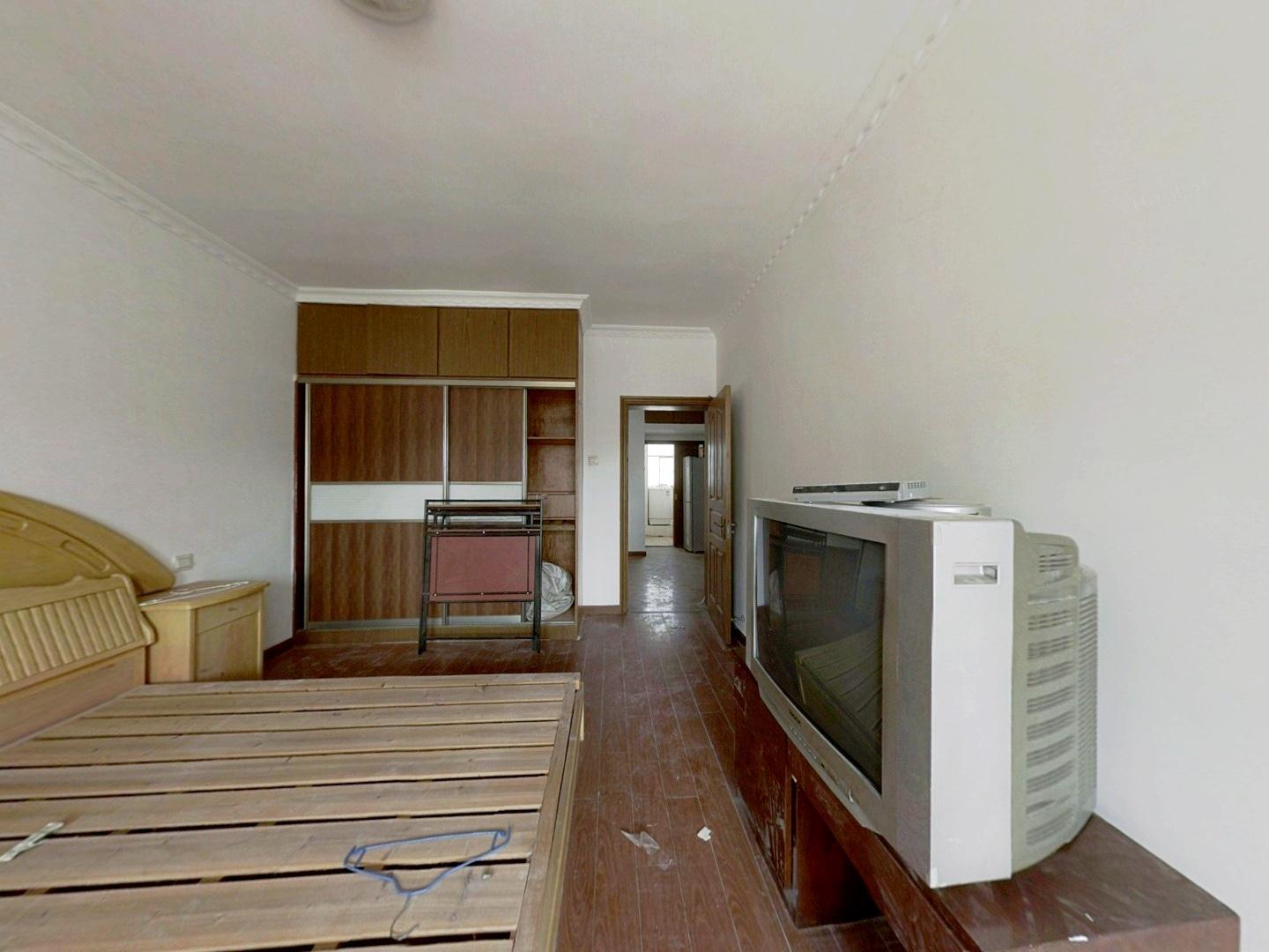 城港新村 1室1厅1卫 48.96m&sup2;