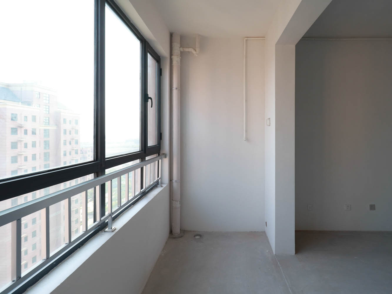 华山花苑六期 2室2厅1卫 90m²