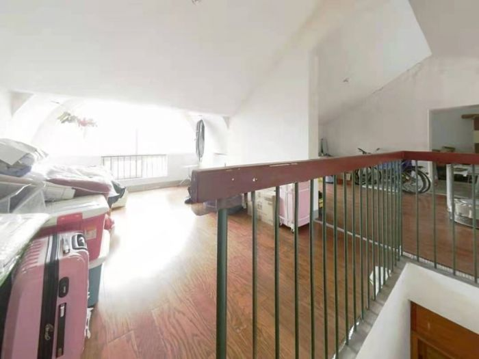 德民花苑东区 5室2厅2卫 200m&sup2;