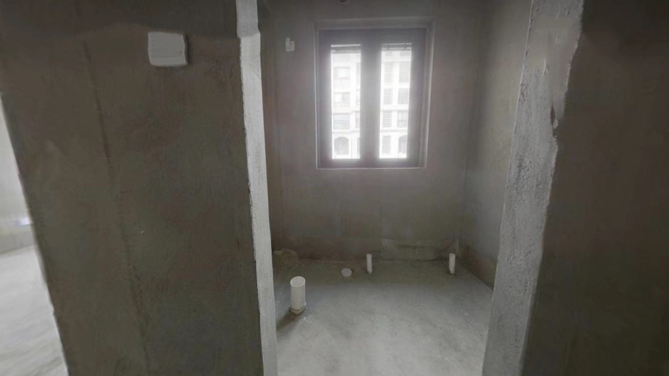 万科有湖（翡翠心湖） 4室2厅2卫 155m&sup2;