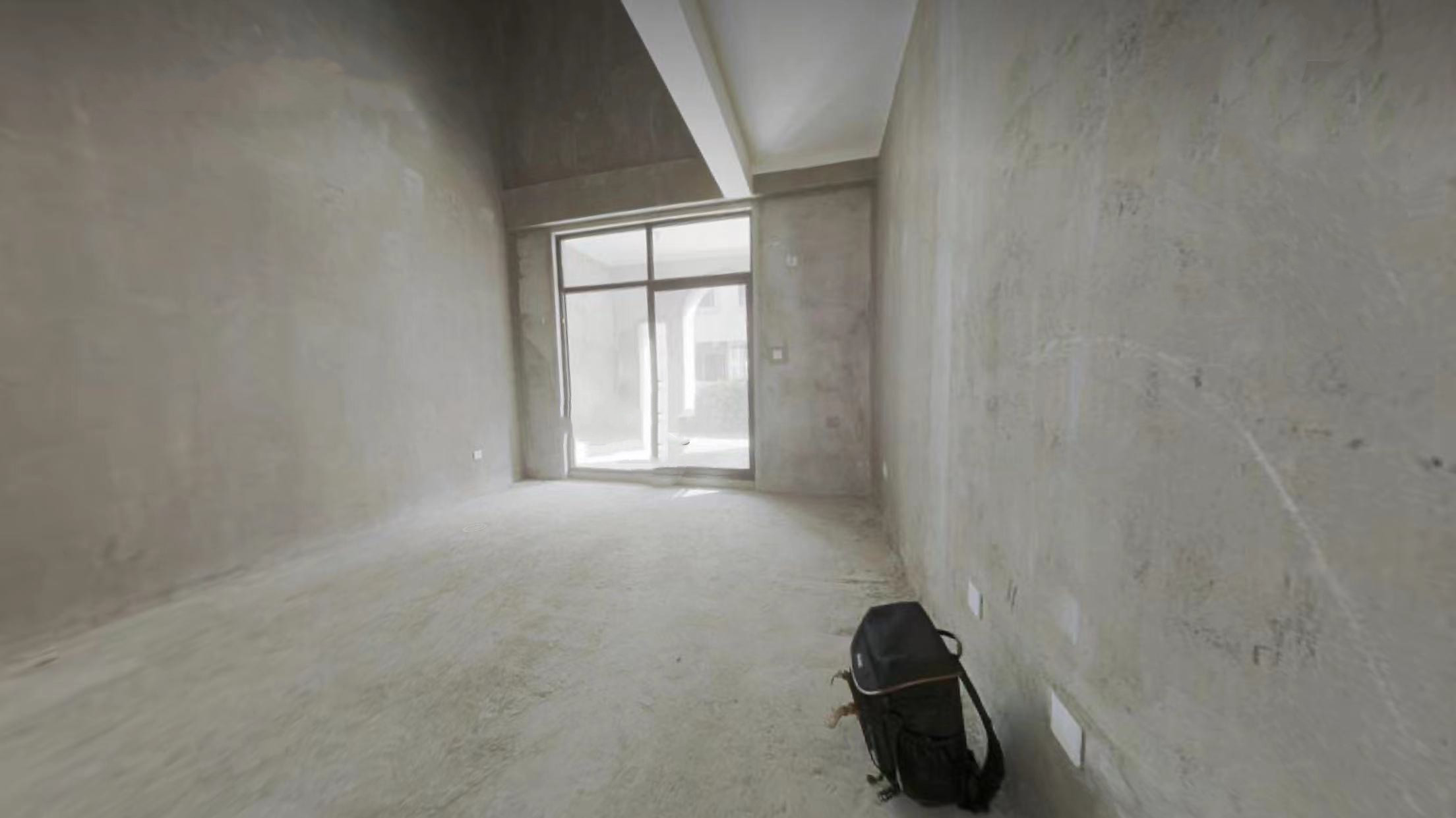 万科有湖（翡翠心湖） 4室2厅2卫 155m&sup2;