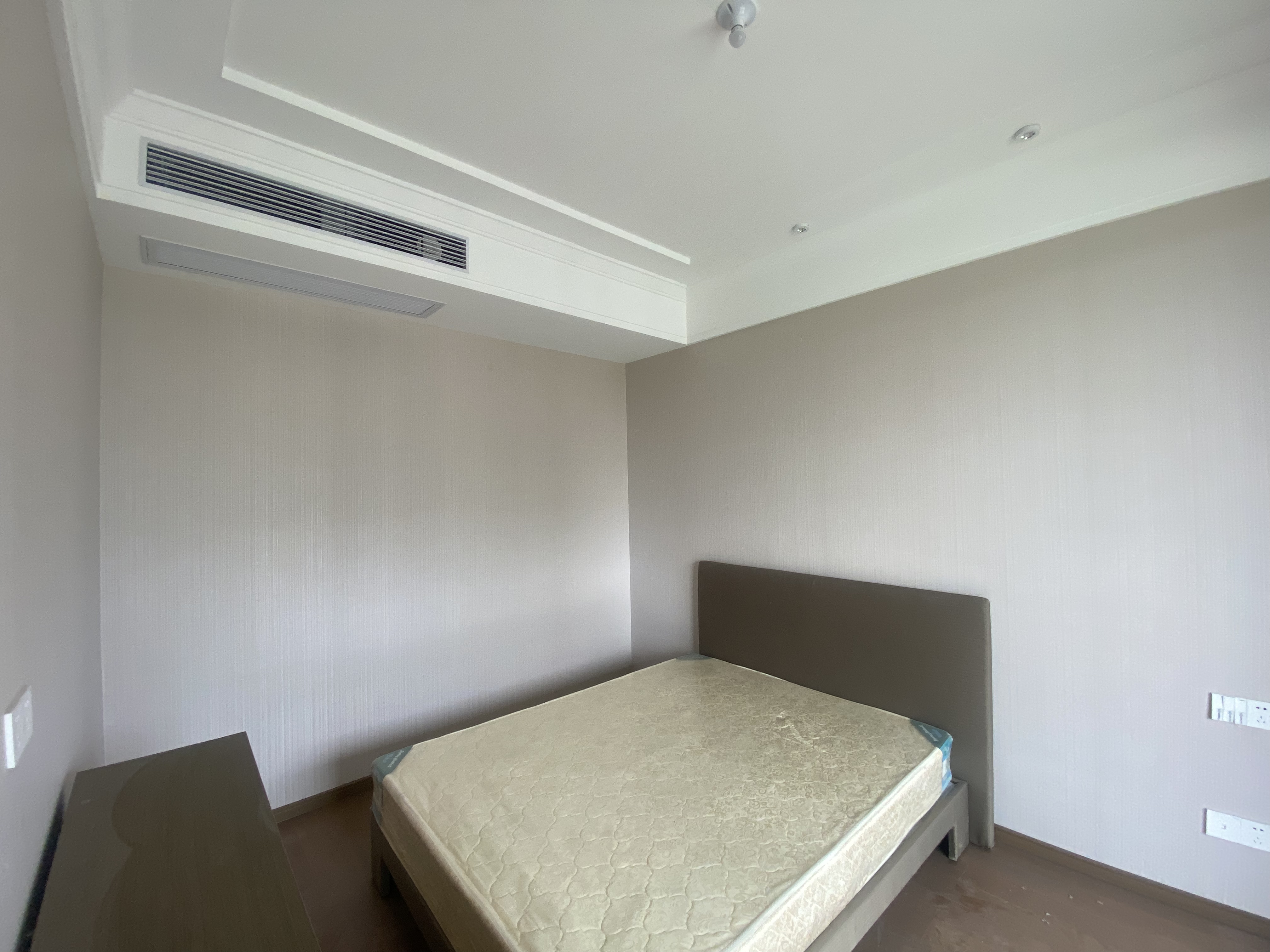 绿城蘭园 4室2厅2卫 133.00m&sup2;
