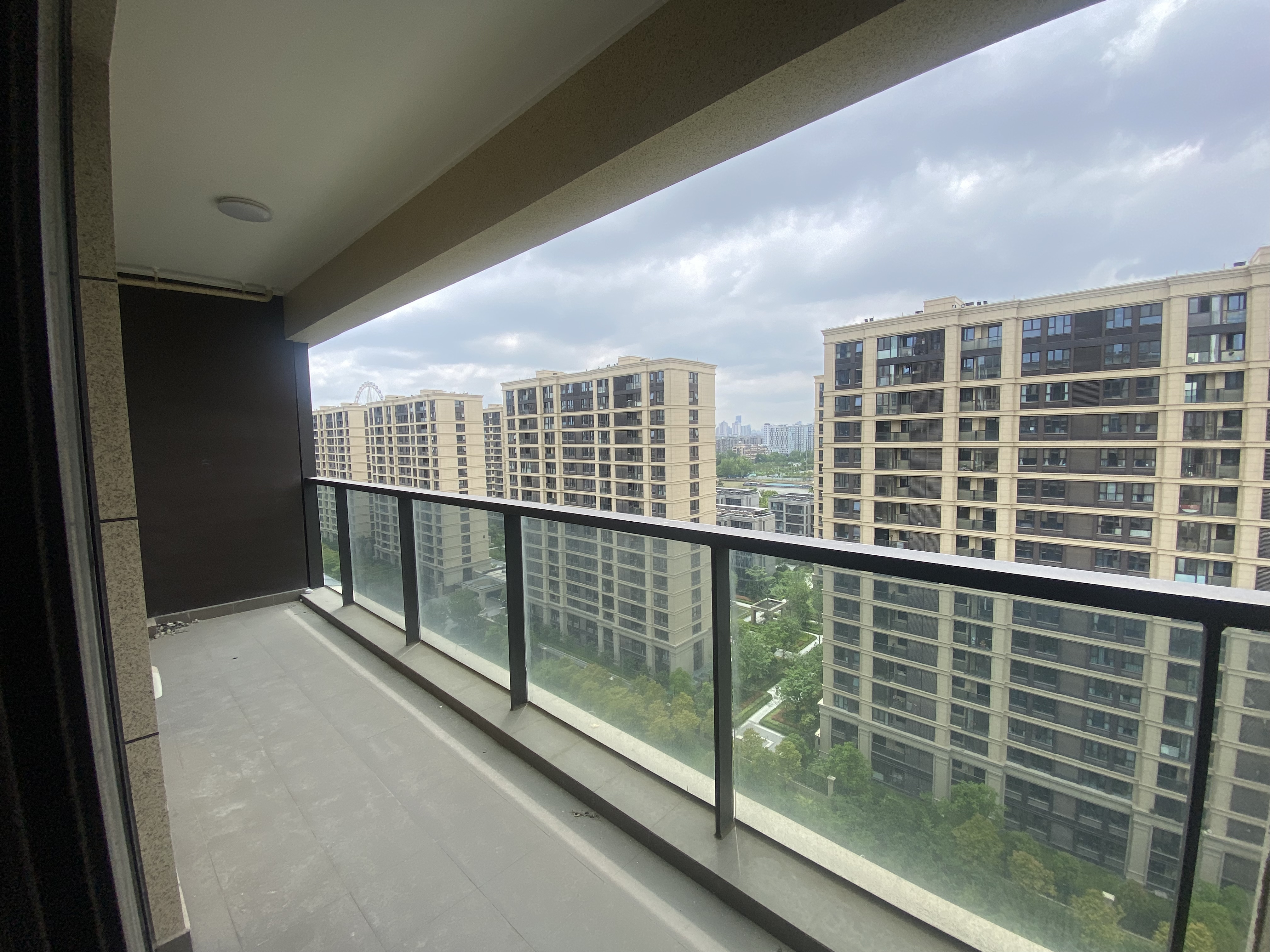 绿城蘭园 4室2厅2卫 133.00m&sup2;