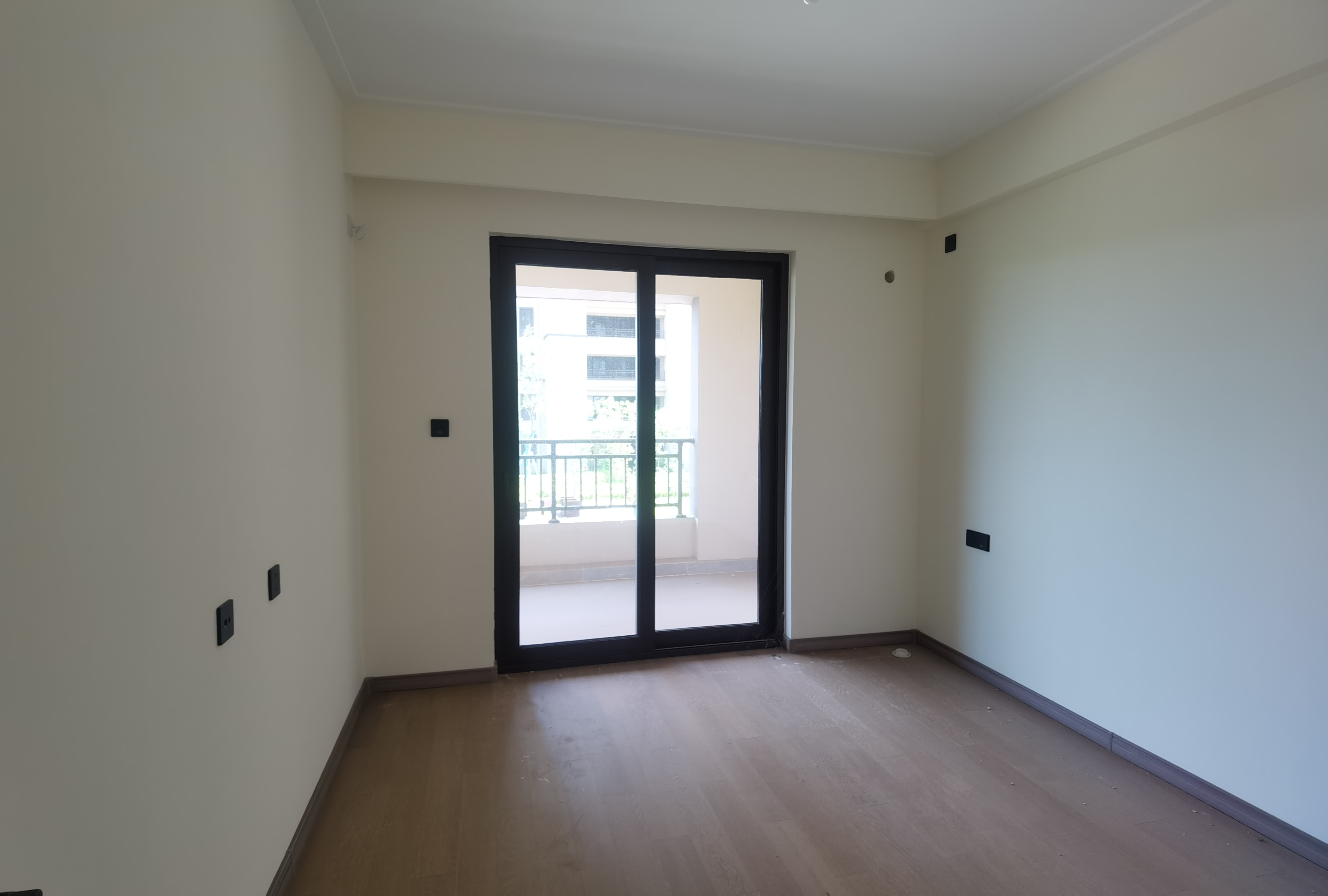 湖山源著 4室2厅2卫 148m&sup2;