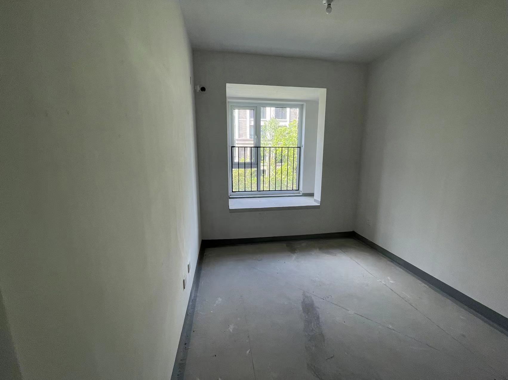 金地繁茂里 4室2厅2卫 117m&sup2;