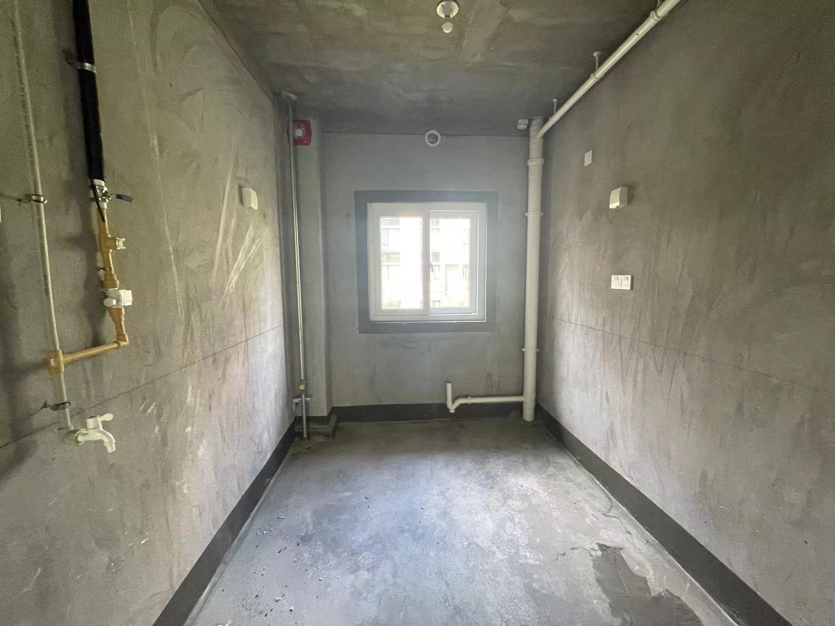 金地繁茂里 4室2厅2卫 117m&sup2;
