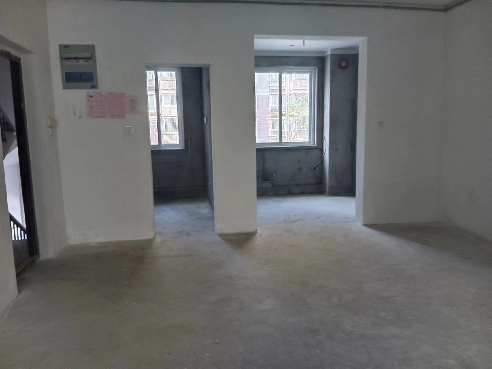 天熹苑 3室2厅2卫 130m²