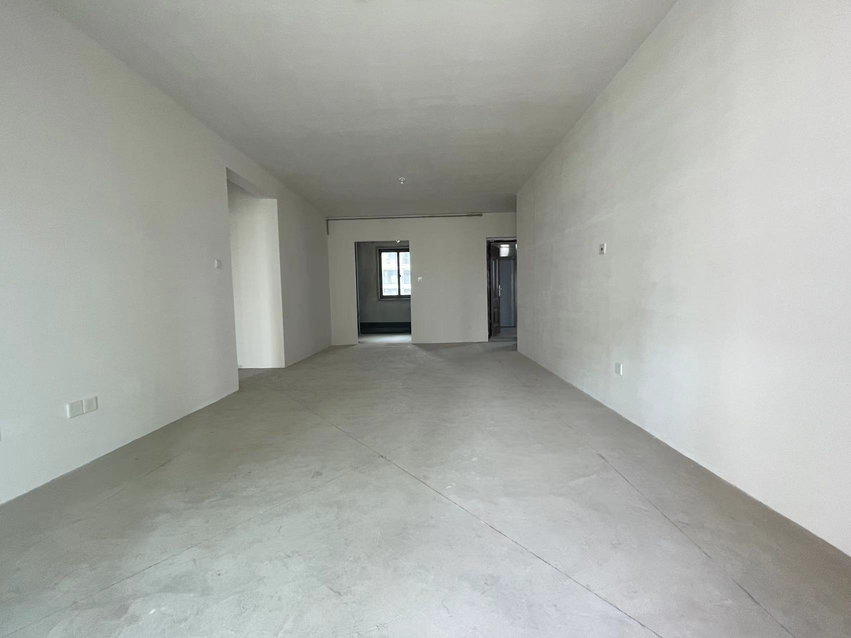 春晓熙岸 3室2厅1卫 106m&sup2;