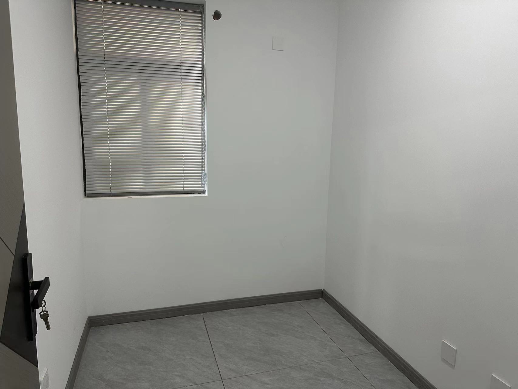 江景苑小区 3室1厅1卫 105m&sup2;