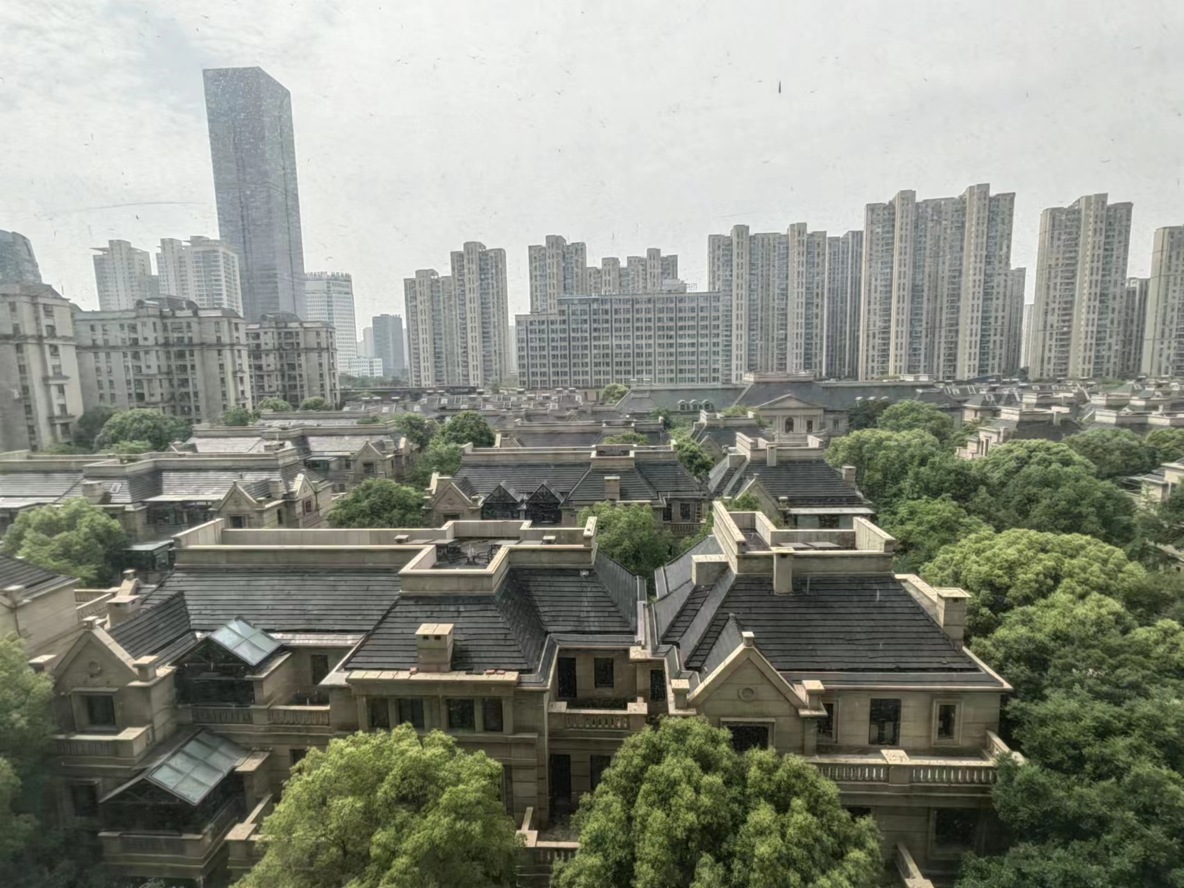 橡树湾精装修独立卫生间