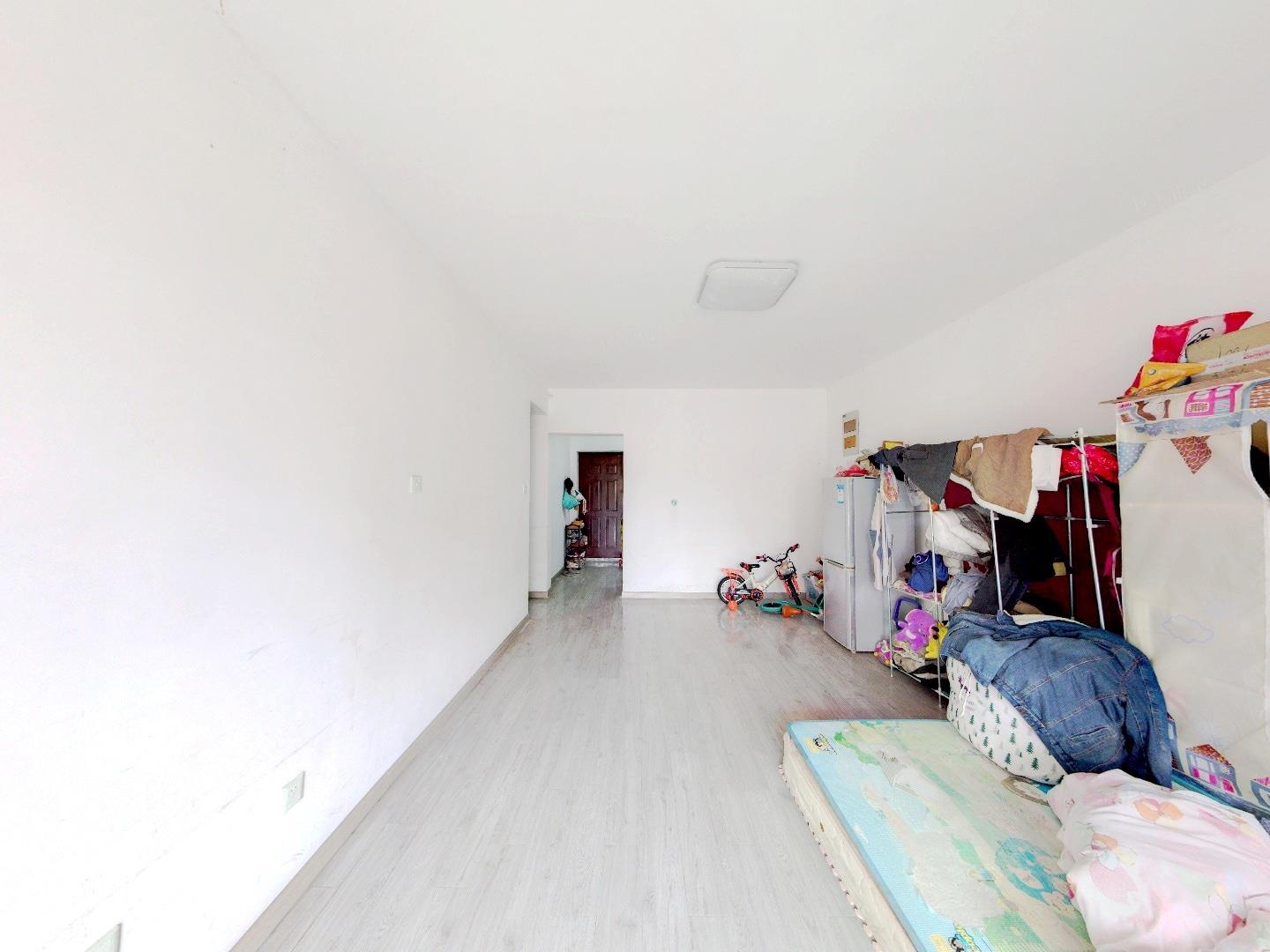 万通城 2室1厅1卫 74m&sup2;