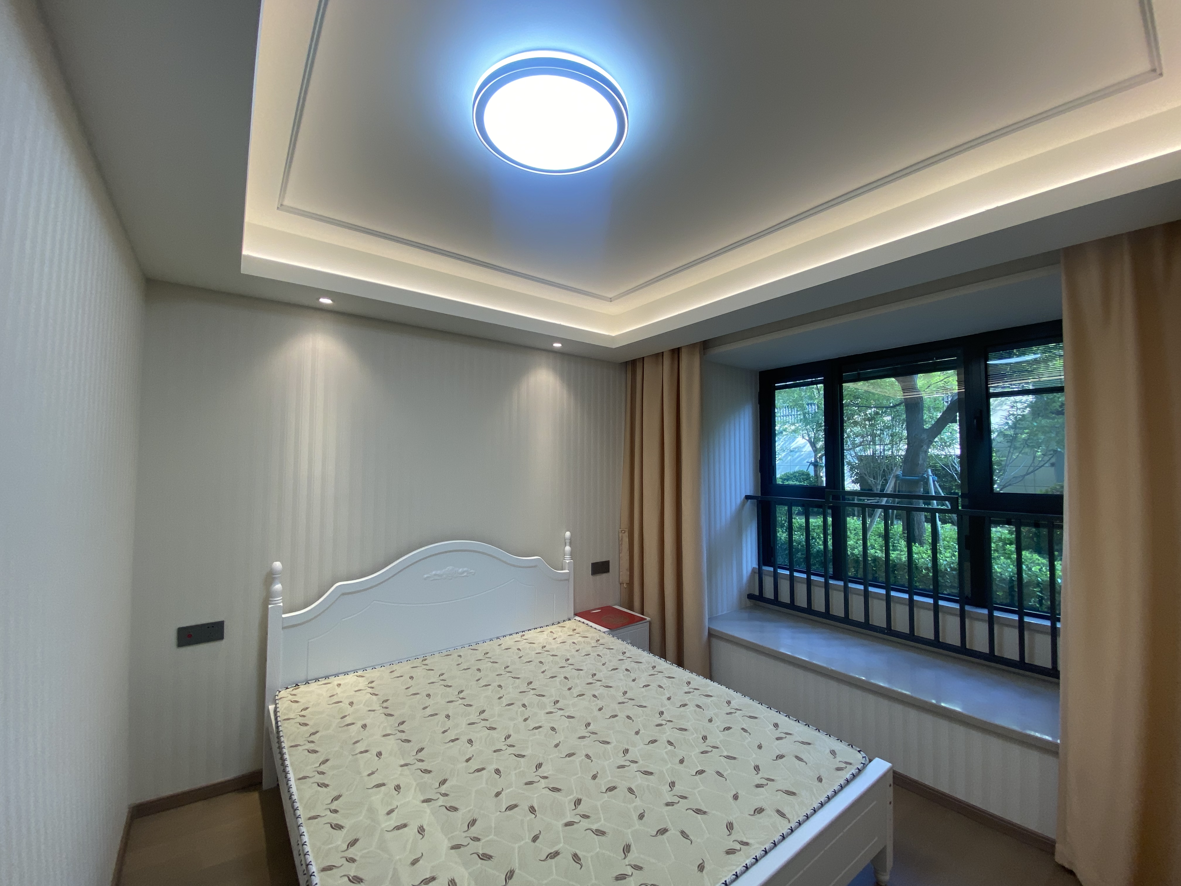 龙湖天宸源著 2室2厅2卫 97.00m&sup2;
