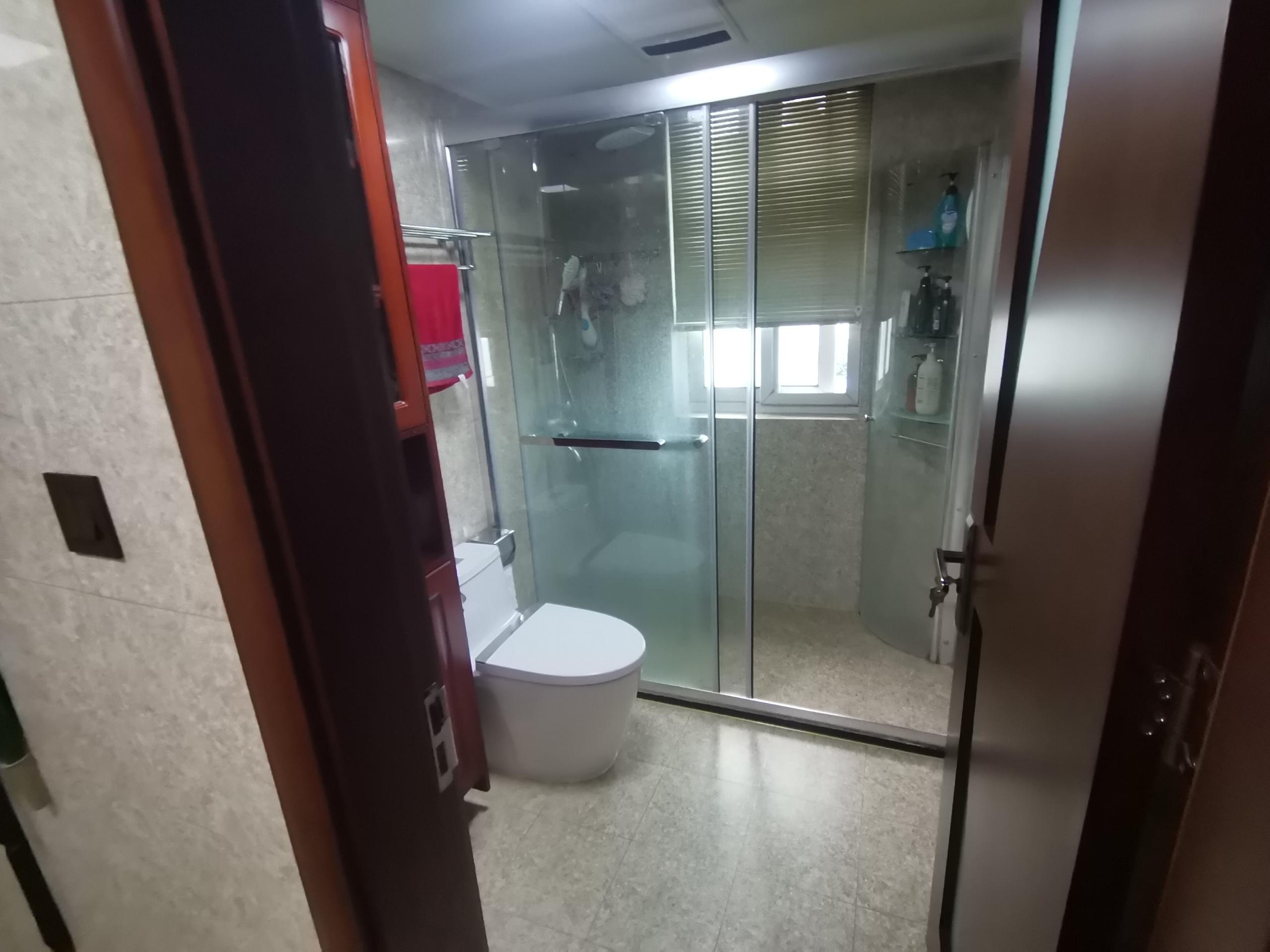 湾子头新寓 3室2厅1卫 130m&sup2;