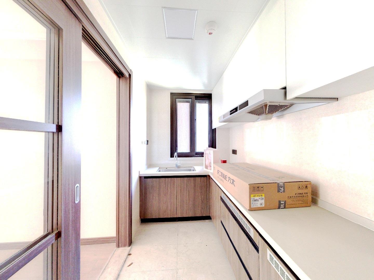 海上传奇 3室2厅2卫 114.00m&sup2;