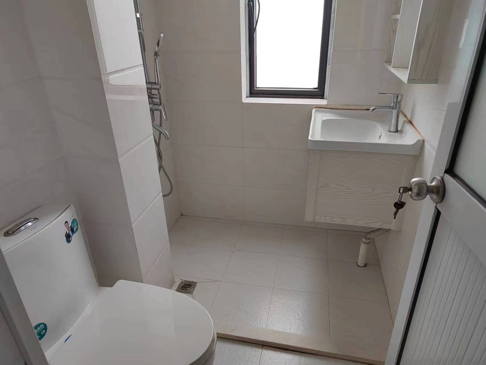 光明新村 3室1厅1卫 78m&sup2;