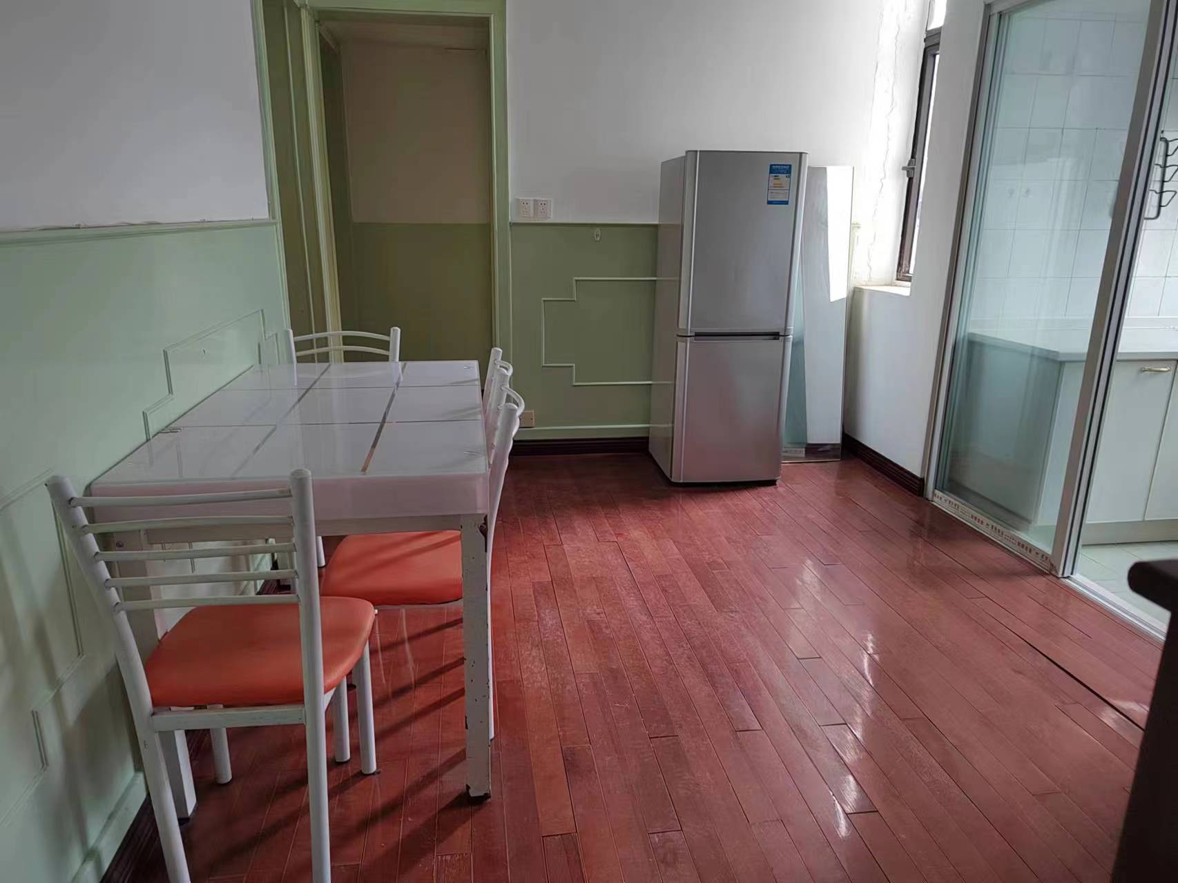 光明新村 3室1厅1卫 78m&sup2;