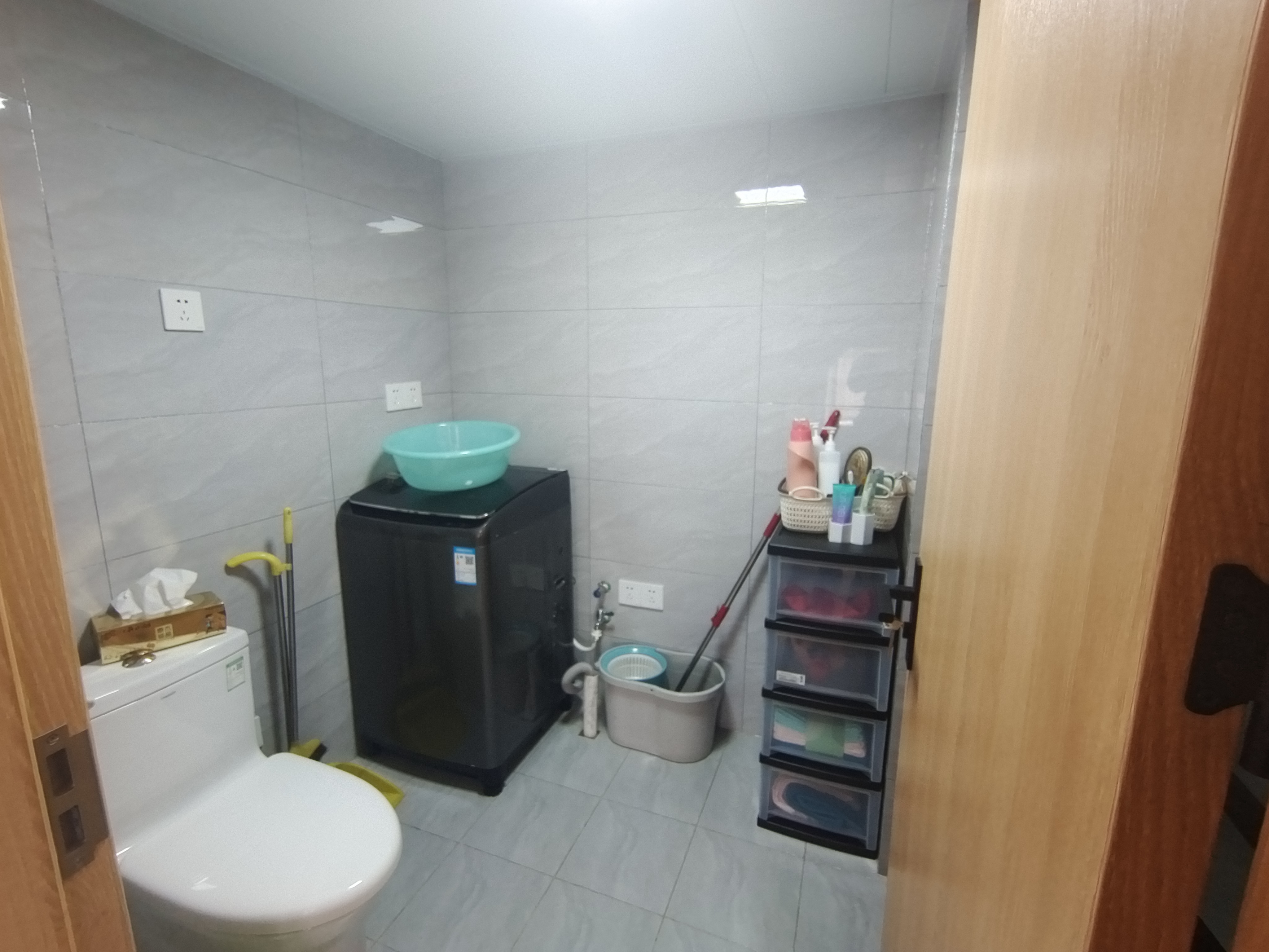 中港银座 5室2厅2卫 86m&sup2;