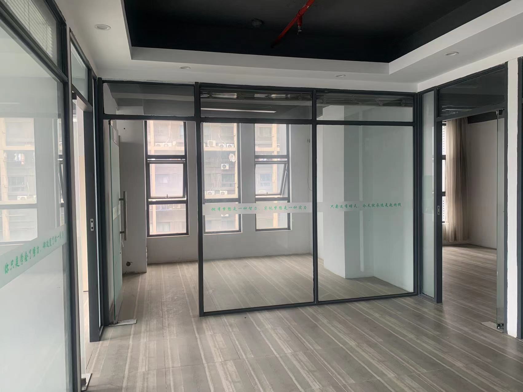 金贸公寓 7室1厅1卫 158.00m&sup2;