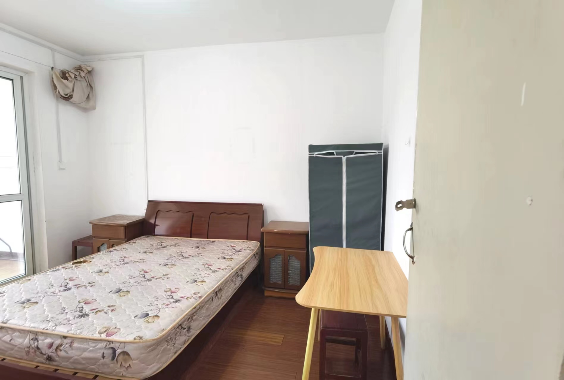 学士府 3室1厅1卫 107.00m&sup2;