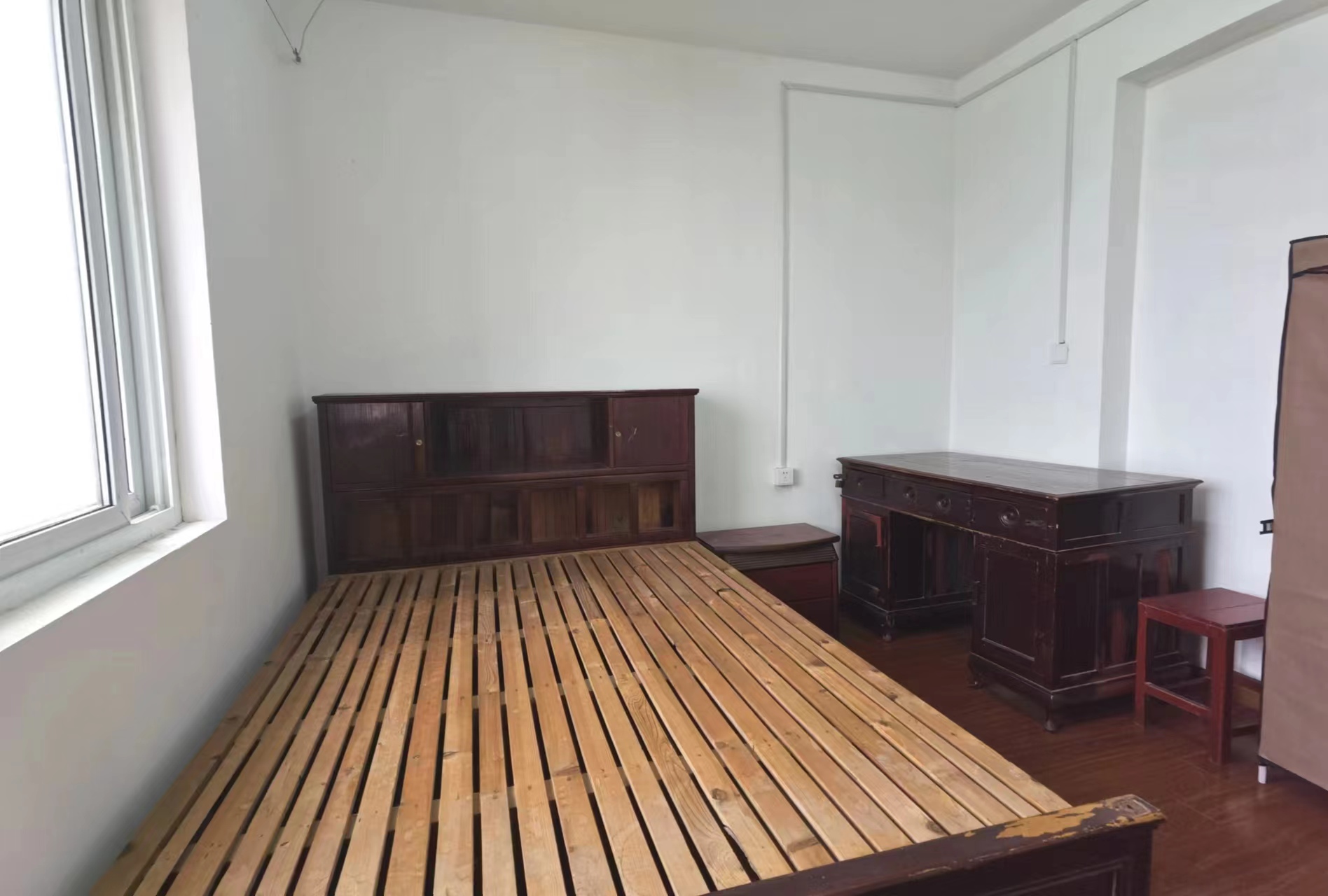 学士府 3室1厅1卫 107.00m&sup2;
