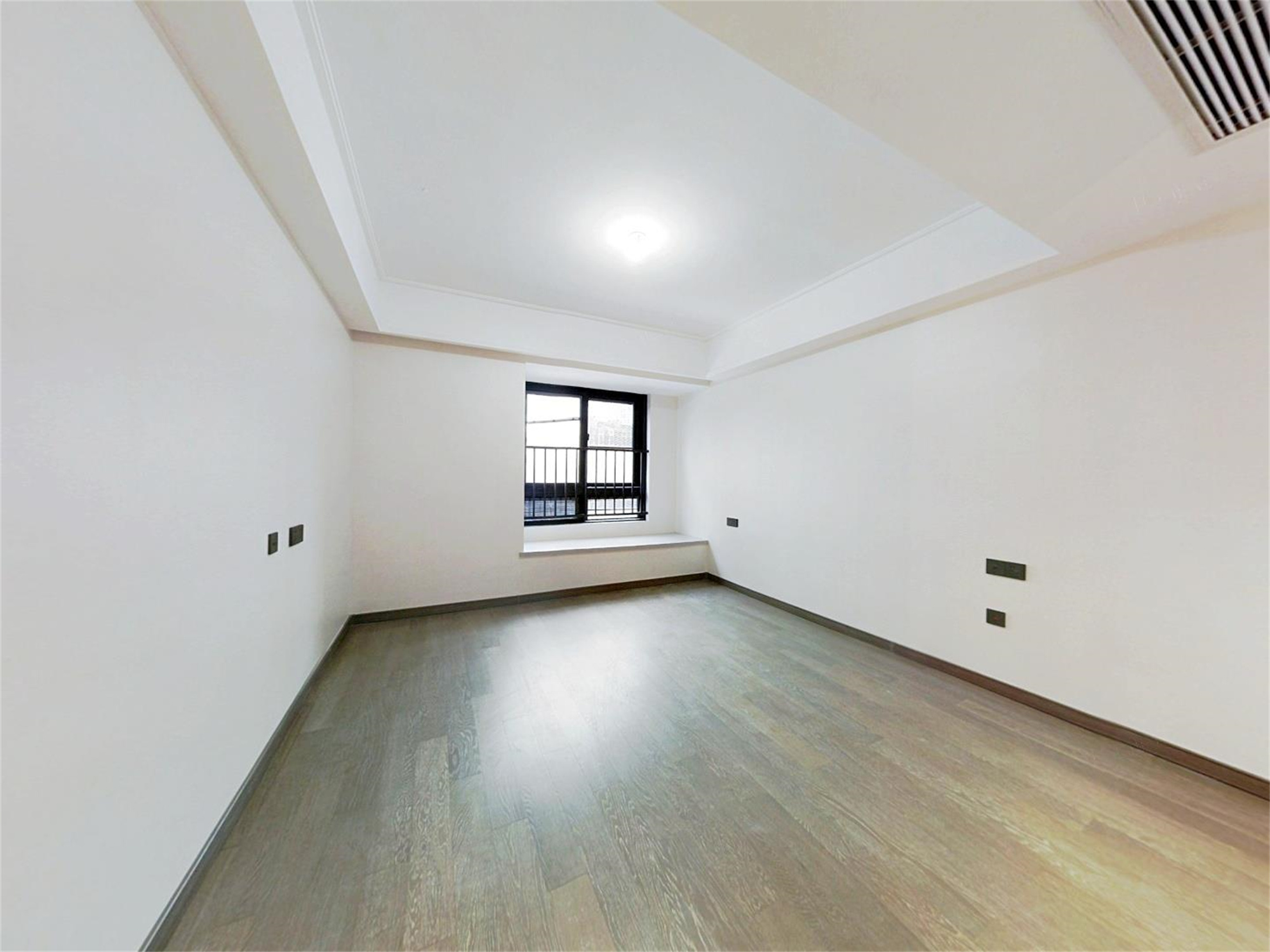 万科翡翠东第 3室2厅2卫 129m&sup2;