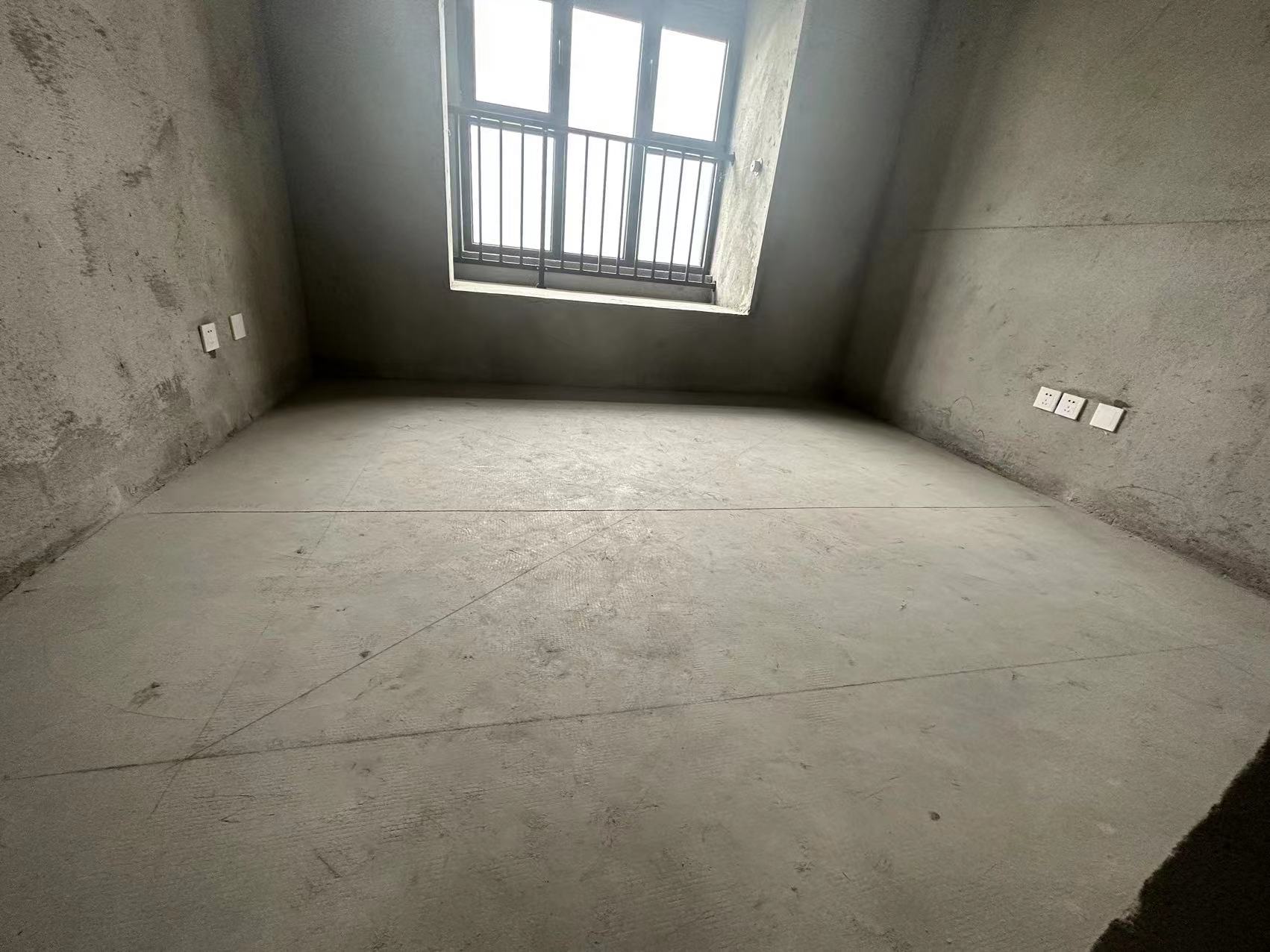 观澜台 3室2厅2卫 120m&sup2;