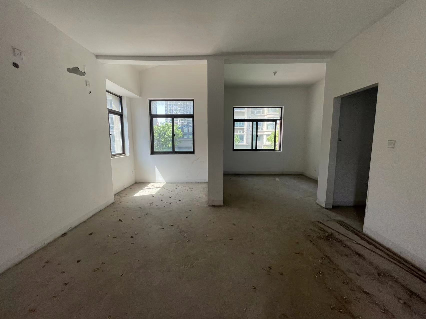 碧桂园天玺湾 5室2厅3卫 343.35m&sup2;