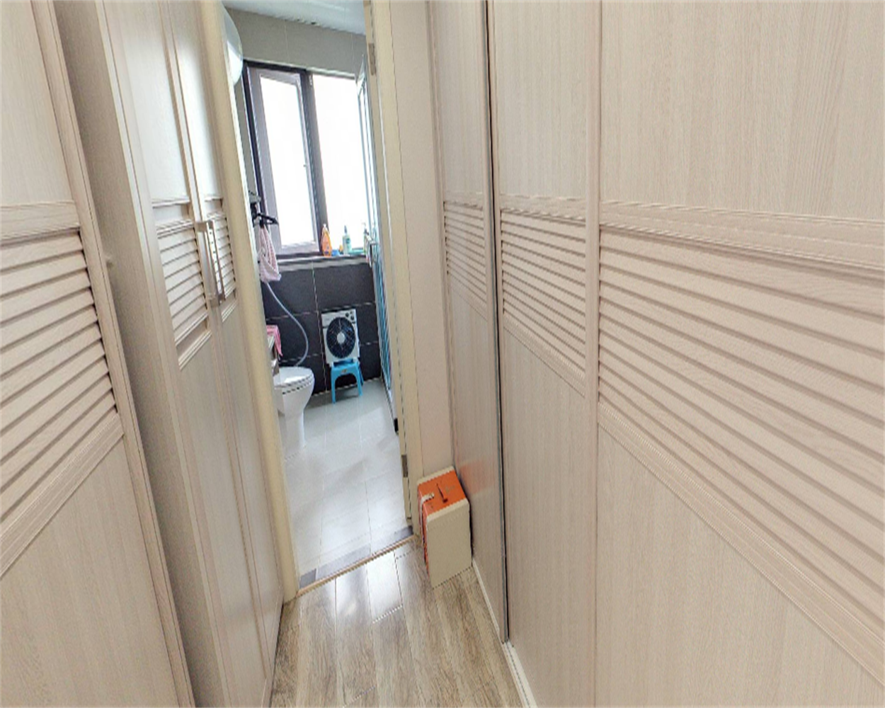 景瑞望府 3室2厅2卫 142.00m&sup2;