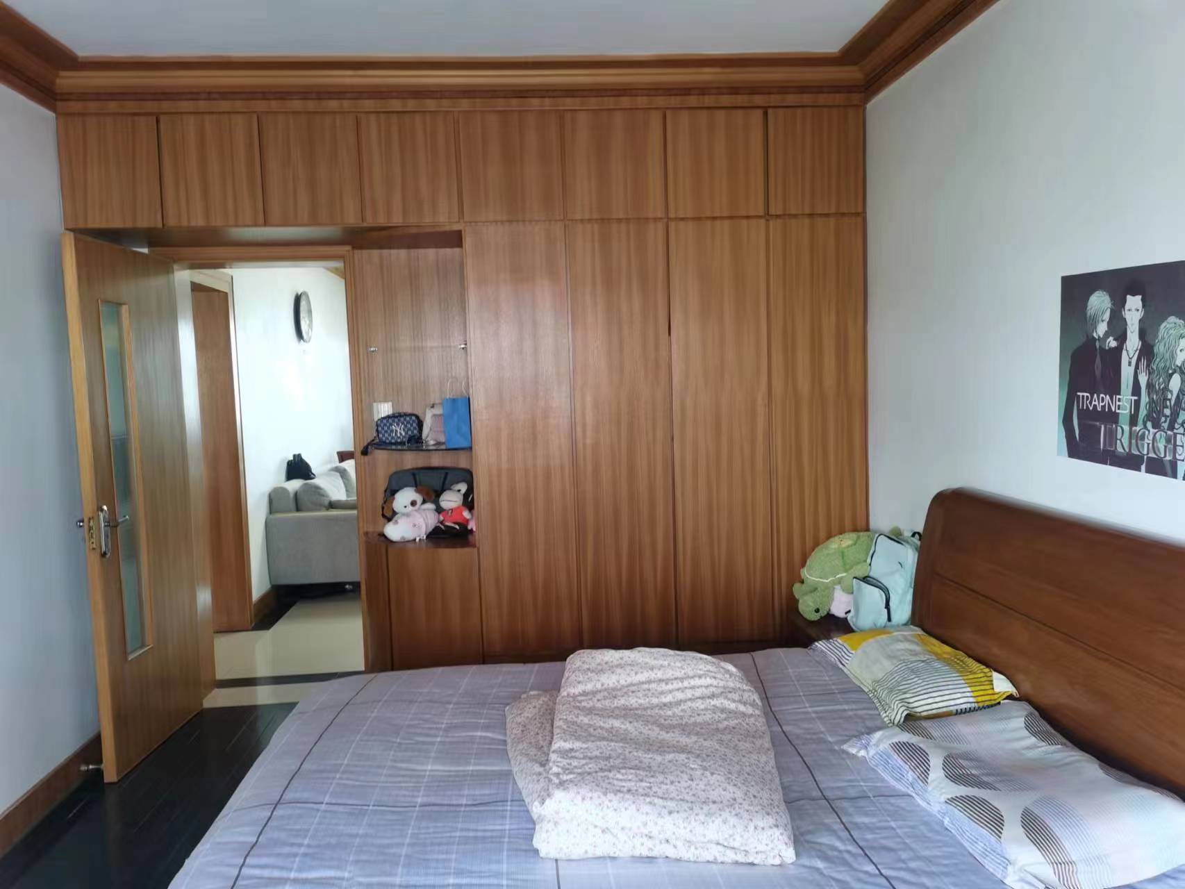 金南小区 3室2厅1卫 109m&sup2;