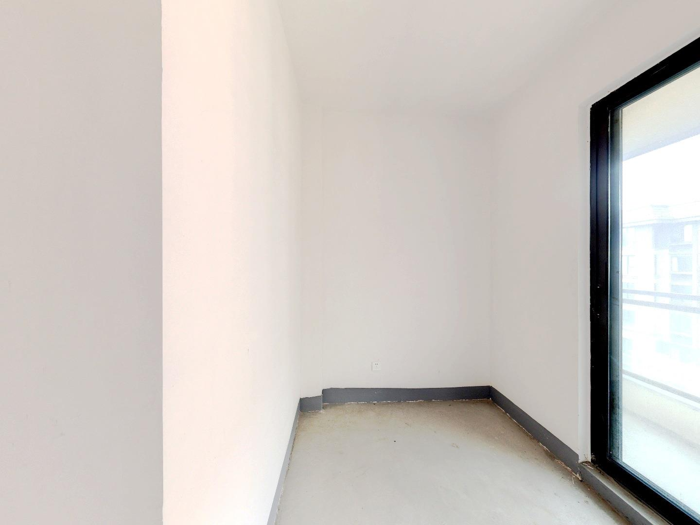 崇川星光域 4室2厅2卫 158m&sup2;