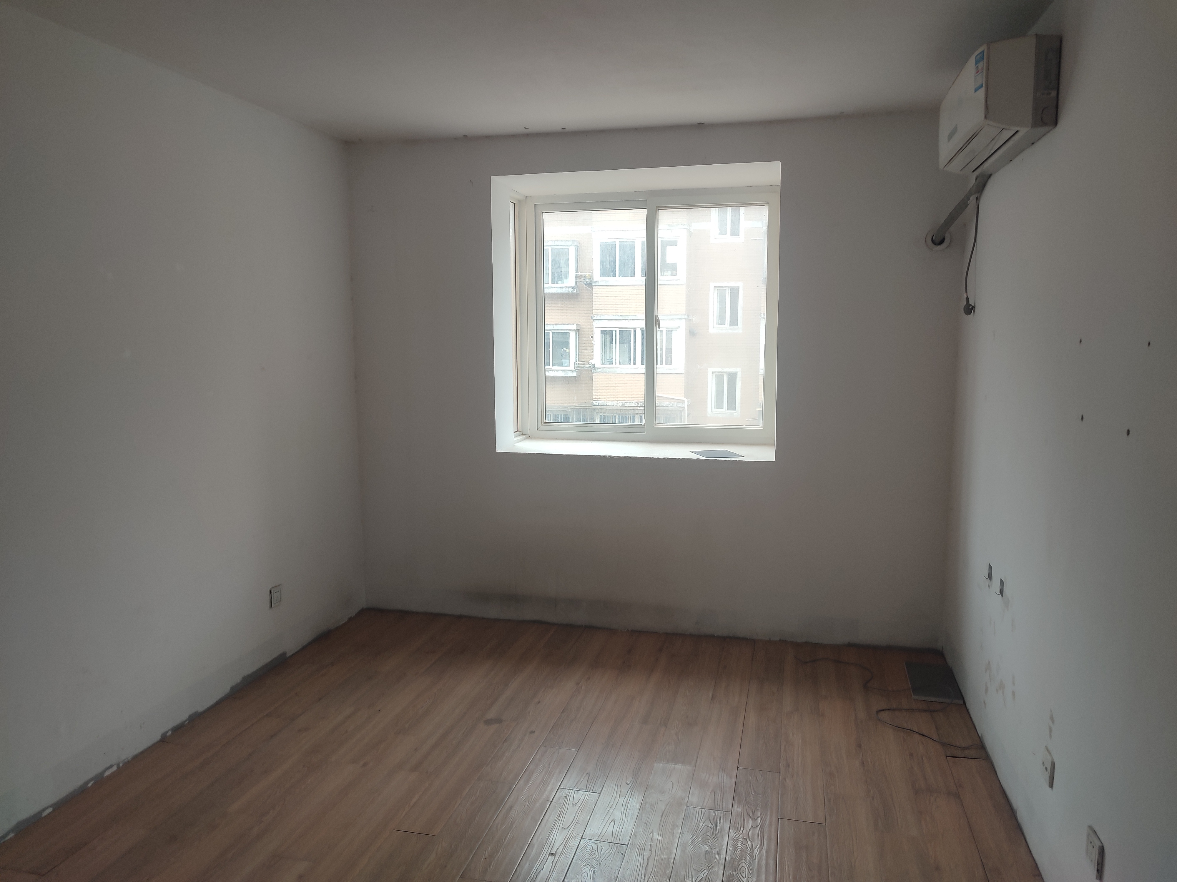 外滩北苑 2室1厅1卫 78.9m&sup2;