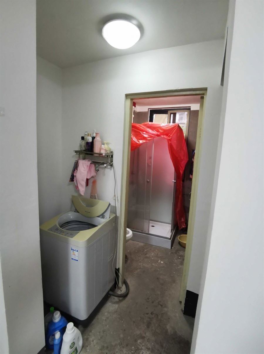 陆洪小镇街区 1室1厅1卫 61m&sup2;