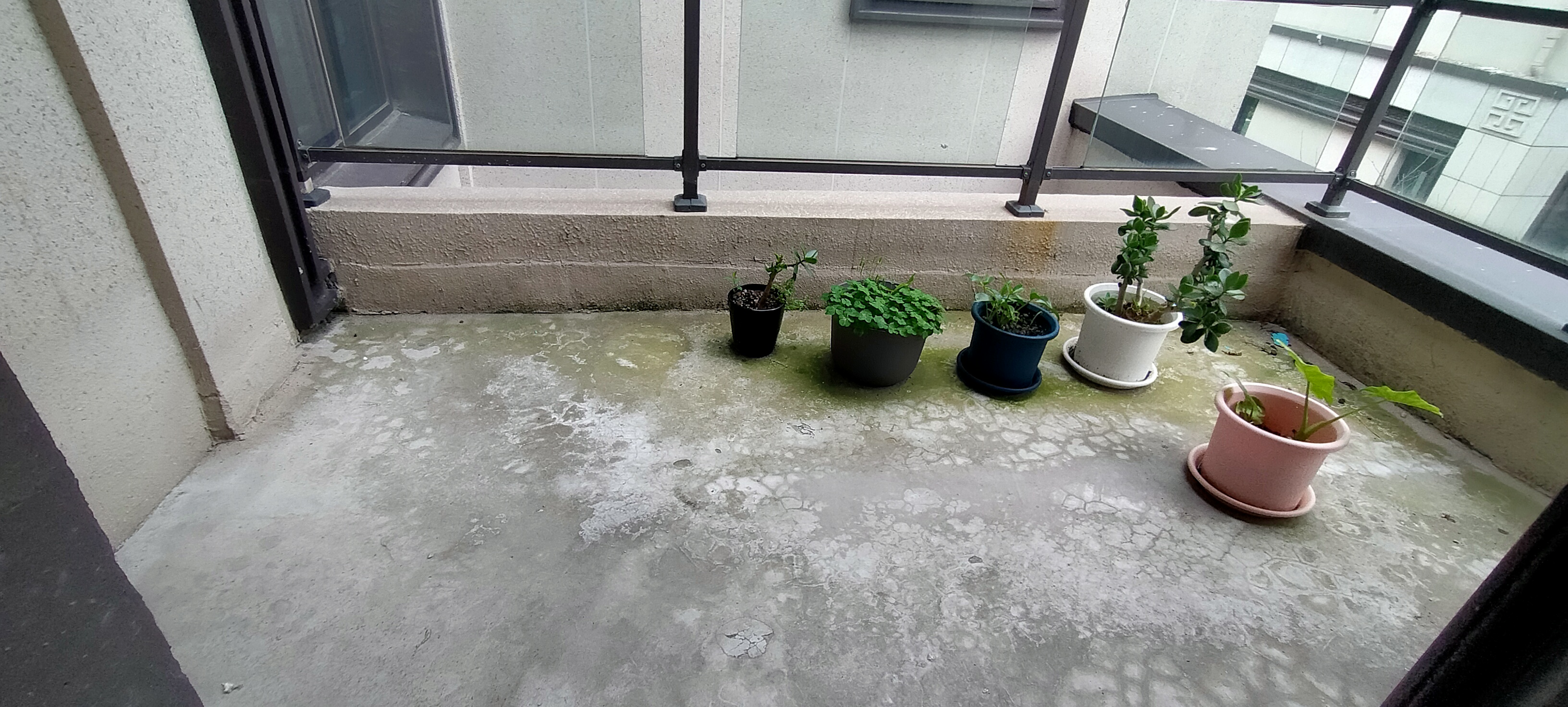 湖山源著 4室2厅3卫 241.30m&sup2;