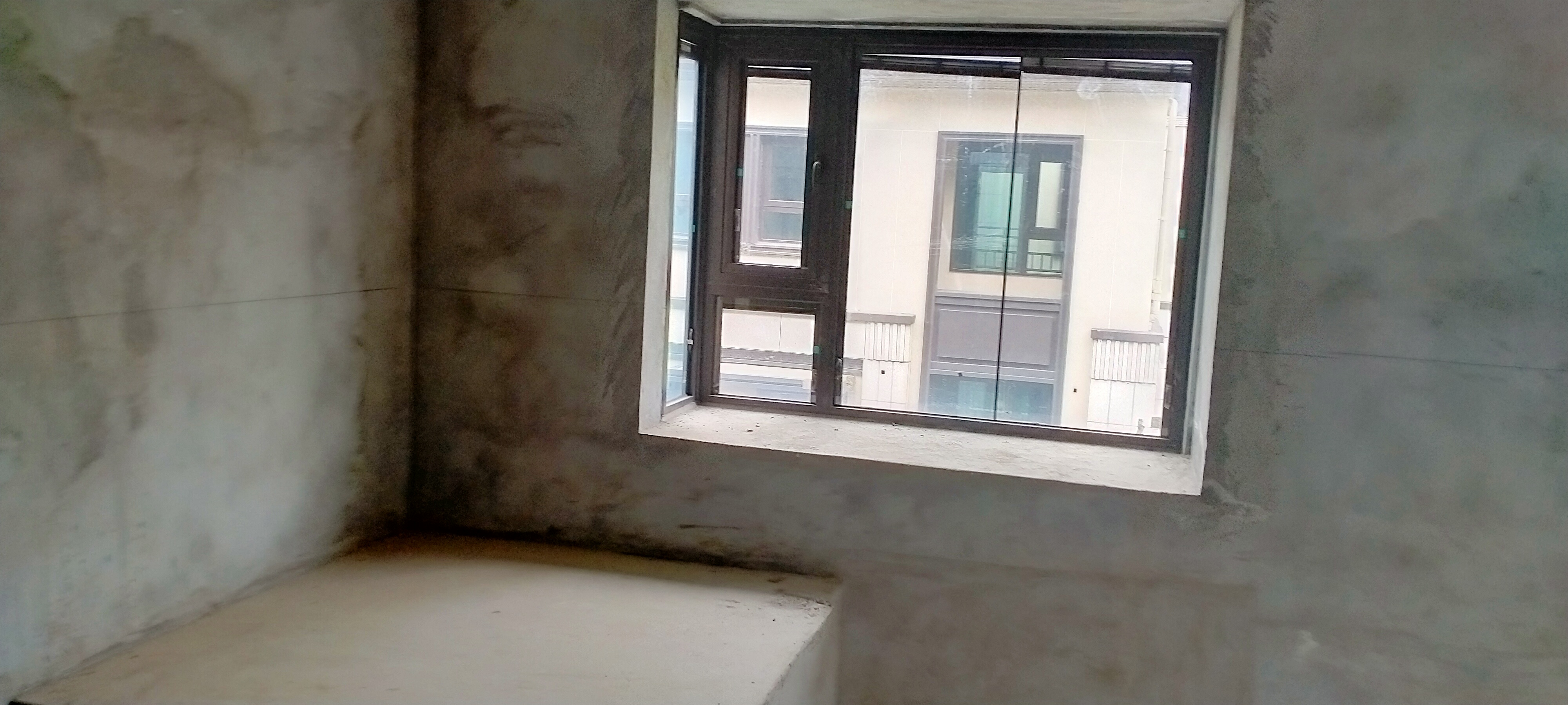 湖山源著 4室2厅3卫 241.30m&sup2;