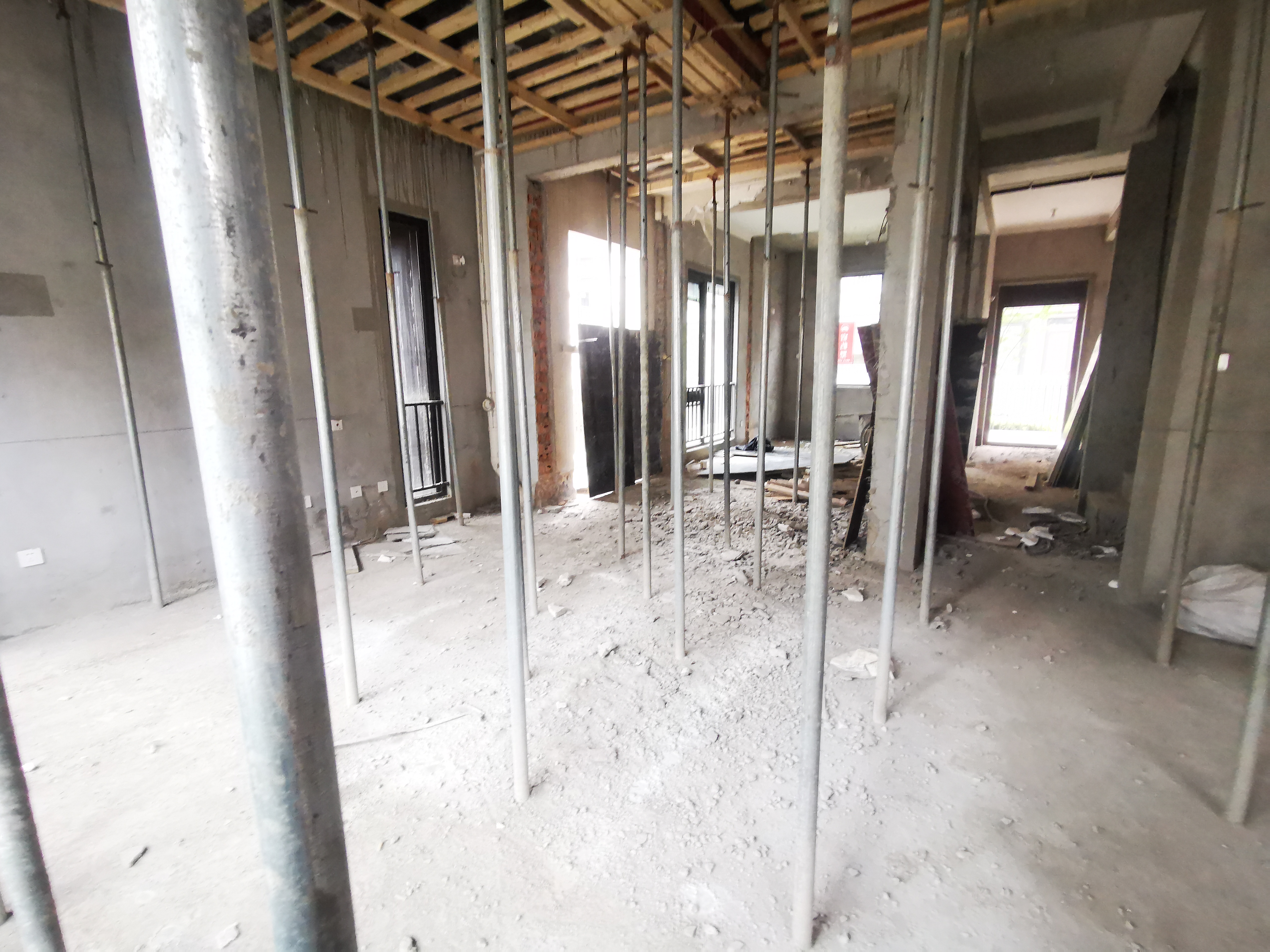 湖山源著 5室4厅4卫 220m&sup2;