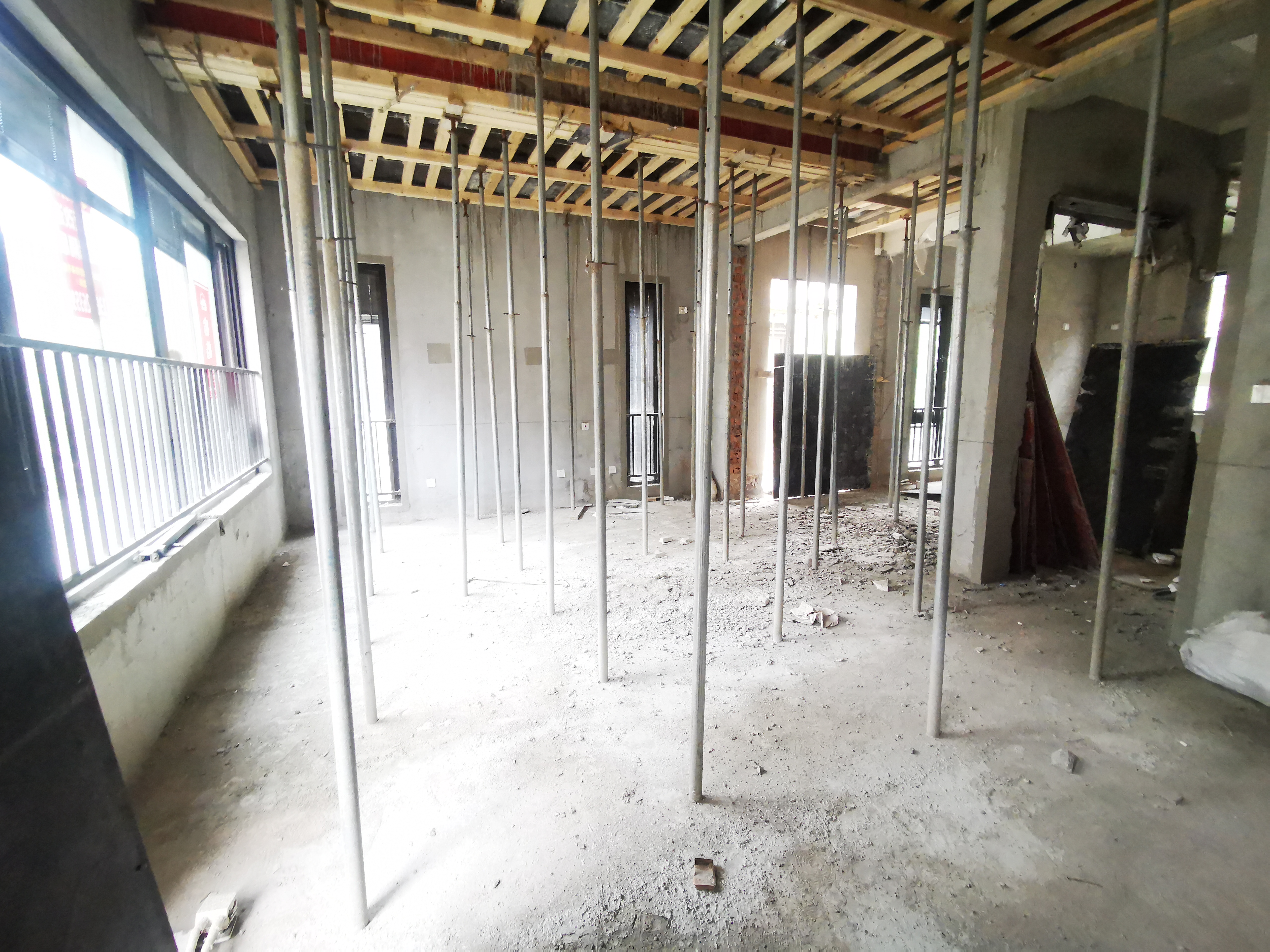 湖山源著 5室4厅4卫 220m&sup2;