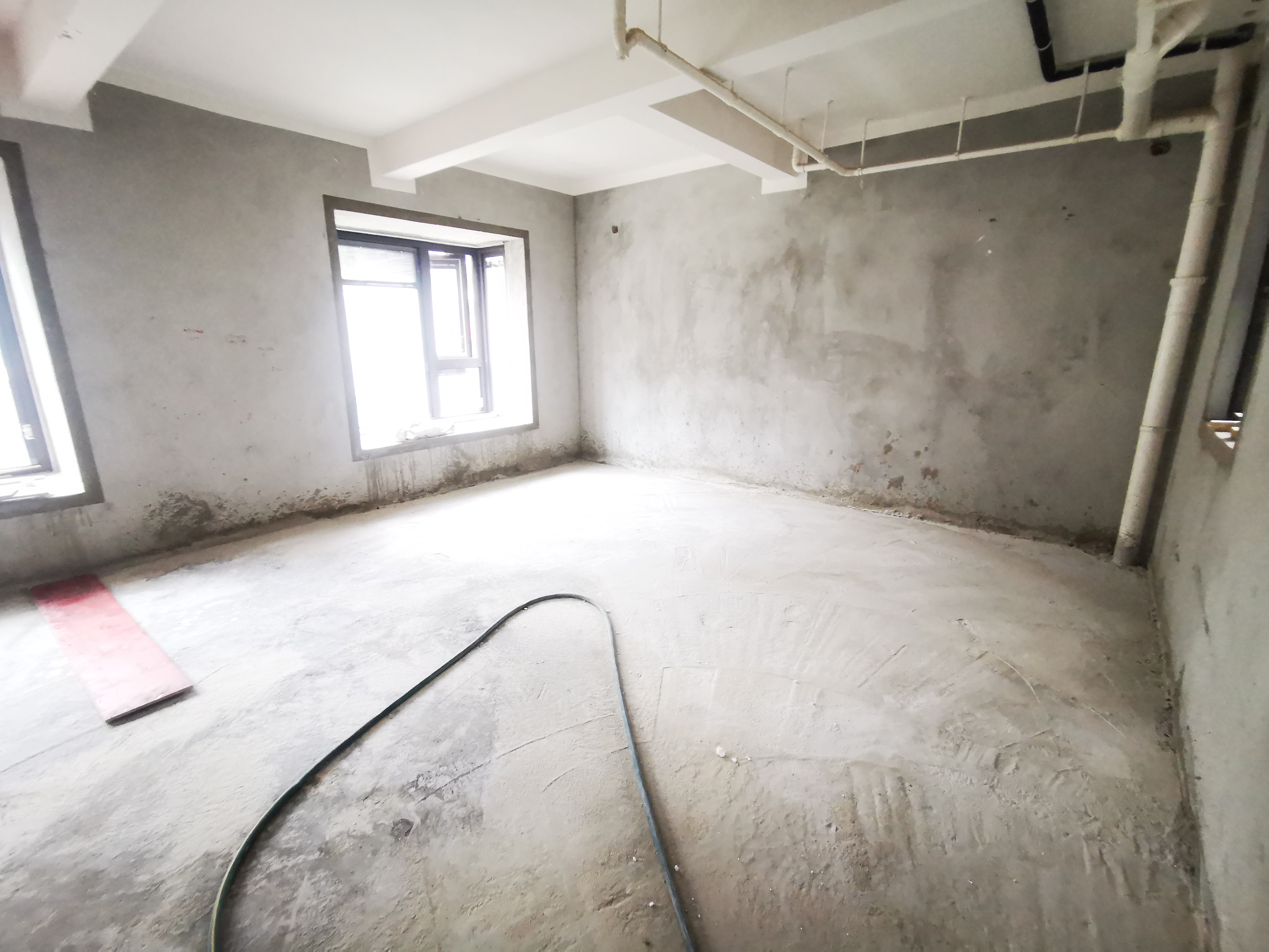湖山源著 5室4厅4卫 220m²