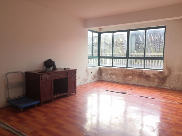 南方公寓 3室2厅1卫 146.6m&sup2;